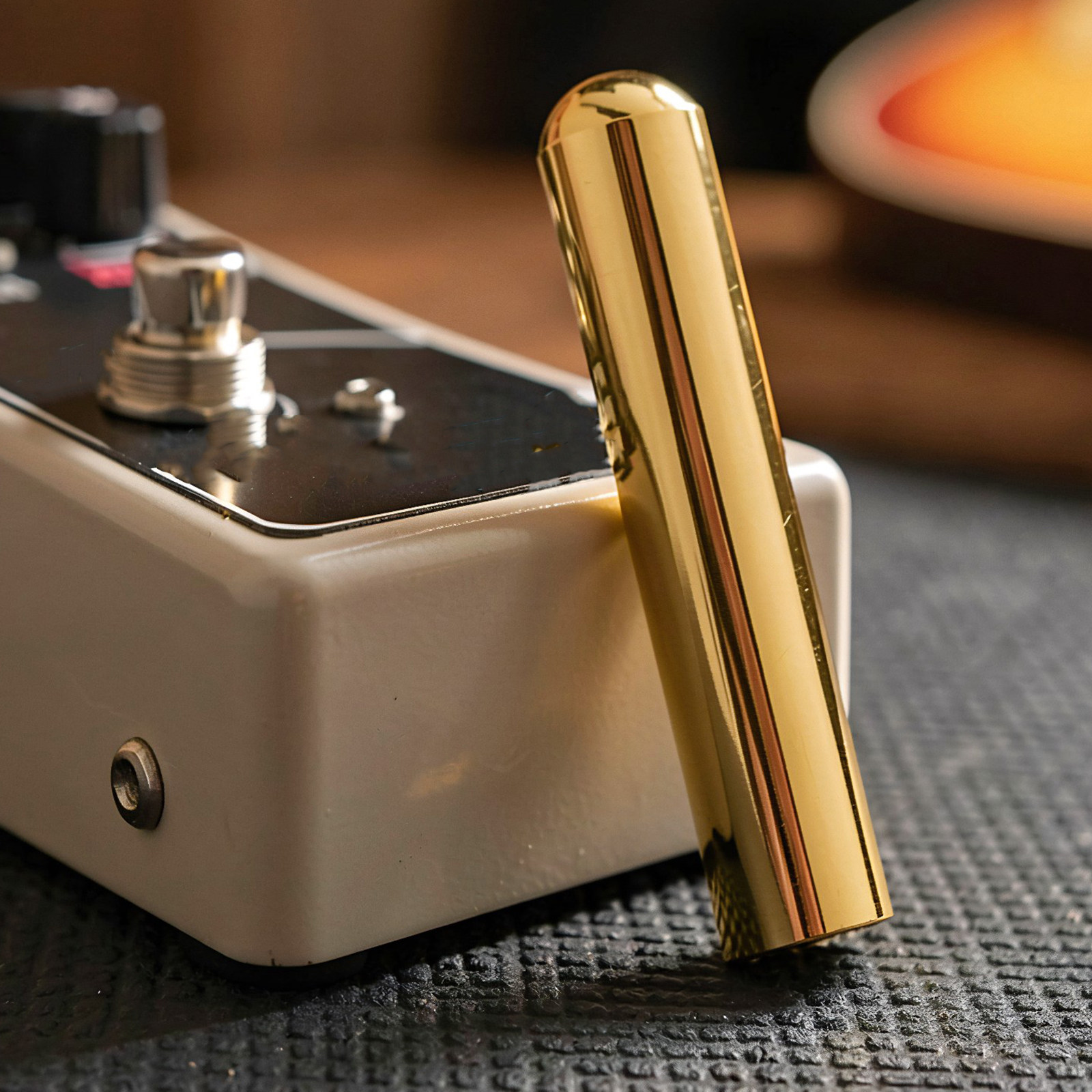 Guitar Slide Tube - ソリッドスチール製ギタースライド、ゴールド仕上げの円筒形チューブスライド、中サイズ、エレクトリック・アコースティックギターアクセサリー用、スムーズなサスティン